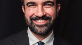 Foto, Kemenangan Kiri. Sosialis demokrat Zohran Mamdani (34) merobohkan dinasti politik dan merebut kursi Wali Kota New York dari Andrew Cuomo. Dok: Wikipedia.