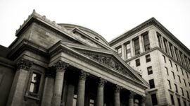 Ilustrasi,Lampu kuning bagi fiskal Tokyo. IMF mendesak pemerintah Jepang untuk membatalkan rencana penangguhan pajak konsumsi pangan karena kebijakan tersebut dianggap tidak terarah dan mengancam kesehatan fiskal negara. Dok: Istimewa.