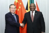 Kemitraan strategis China-Afrika Selatan makin kokoh! PM Li Qiang janjikan tarif nol persen dan dukungan penuh di G20 Johannesburg. Dok: Xinhua.