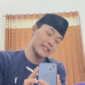 Ilustrasi, Gus Elham Yahya dari Kediri minta maaf usai video viralnya mencium anak perempuan (termasuk bibir) menuai kecaman. Ia sebut khilaf dan video lama, Wamenag Romo Syafii tegaskan: 