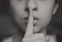 Flexing jet pribadi saat rakyat antre sembako? Influencer 