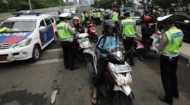 Ilustrasi, Polri akan menggelar Operasi Zebra serentak pada 17-30 November 2025. Polisi akan menindak tegas 8 jenis modifikasi ilegal, termasuk knalpot bising dan ban kecil, dengan denda Rp24 juta. Dok: Istimewa.