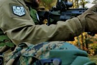 Ilustrasi, Presiden Eisenhower memperingatkan adanya "Military-Industrial Complex" (MIC). Sebuah simbiosis kuat antara industri senjata, militer, dan politisi yang hidup dari anggaran pertahanan besar. Dok: Istimewa.