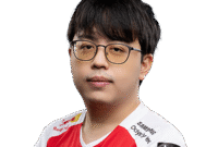 Ilustrasi,
Perjalanan Kenny "Xepher" Deo, legenda Dota 2 Indonesia yang beralih menjadi pelatih jenius MLBB dan sukses membawa Alter Ego ke panggung dunia M7. Dok: Istimewa.