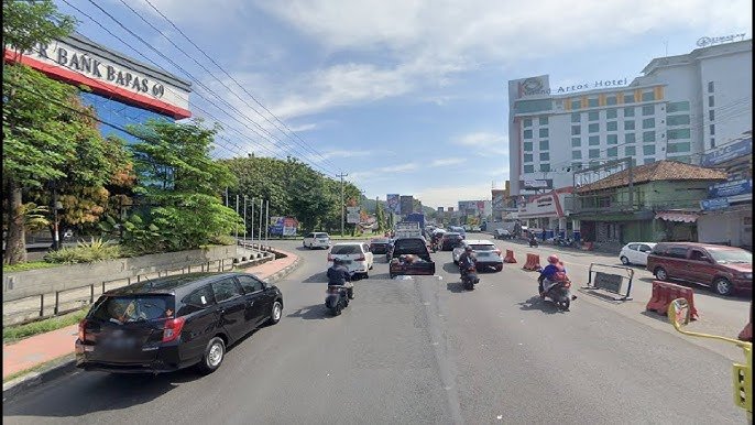 Ilustrasi, Seorang pelajar SMP di Magelang, RMP (14), tewas setelah motornya terjatuh. Korban yang bonceng tiga panik karena dikejar dan hendak dibacok oleh gerombolan yang polisi duga sebagai klitih. Dok: Istimewa.