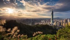 Ilustasi, Taktik baru perang informasi. Biro Keamanan Nasional Taiwan meluncurkan situs pelaporan khusus guna memikat warga Tiongkok yang kecewa pada sistem pemerintahan Beijing. Dok: Istimewa.