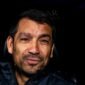Giovanni van Bronckhorst, asisten pelatih Liverpool yang memiliki darah keturunan Indonesia.