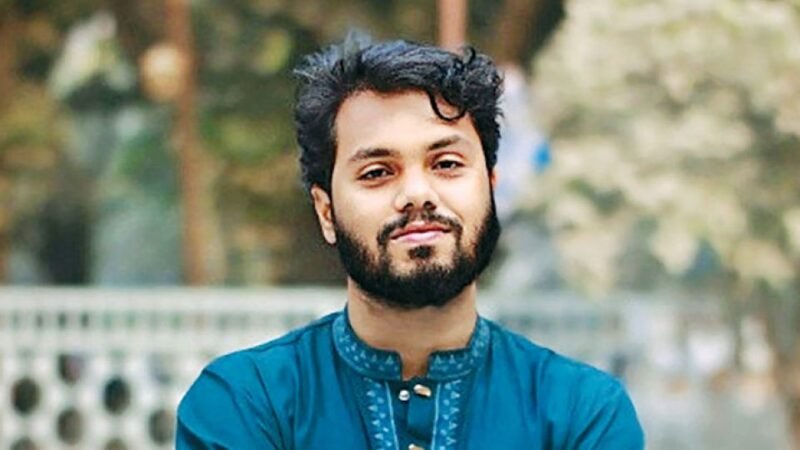 Bangladesh rusuh lagi! Kematian pemimpin pemuda Sharif Osman Hadi picu amarah massa. Kantor berita dibakar, sentimen anti-India memanas jelang pemilu. Dok: Istimewa.