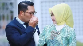Kemesraan Ridwan Kamil dan Atalia Praratya sebelum bercerai. (Posnews/Instagram)