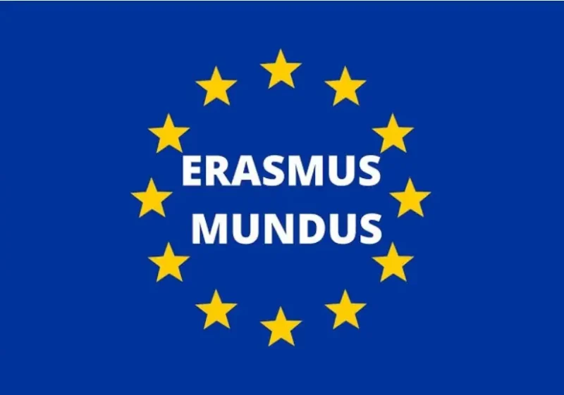 Kabar gembira buat pelajar Inggris! Pemerintah resmi gabung lagi ke Erasmus+ mulai 2027. Simak detail biaya £570 juta dan manfaatnya bagi 100.000 siswa. Dok: Istimewa.