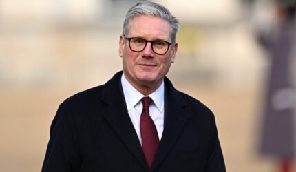 Starmer Batalkan Penundaan Pemilu Lokal Pasca Kemenangan Hukum Nigel Farage  Oleh: