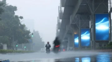 Ilustrasi BMKG prakirakan cuaca Jabodetabek 15 April 2026 cerah pagi, hujan siang hingga malam. Warga diminta waspada petir dan angin kencang.
(Posnews/Kominfo)