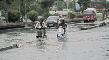 Perigee dan Bulan Purnama Picu Banjir Rob, BMKG Keluarkan Peringatan Dini. (Posnews/NET)