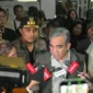 Ketua MPR Ahmad Muzani menyalurkan bantuan dan menyampaikan BPJS Kesehatan serta sertifikat tanah digratiskan bagi korban banjir dan longsor di Aceh. (Posnews/Humas Sumbnar)