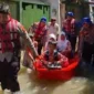 Banjir merendam permukiman warga di Jakarta dengan ketinggian air hingga 130 cm akibat hujan deras dan luapan sungai. (Posnews/Ist)