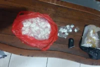 Barang bukti psikotropika diamankan Polisi dari mobil kecelakaan di Tol Cakung Km 63. (Posnews/Ist)
