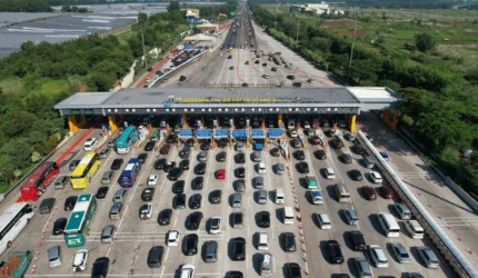 Arus Mudik 2026 Tertinggi Sepanjang Sejarah, One Way dan Contraflow Jadi Penyelamat