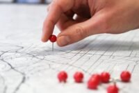 Ilustrasi, Peta dunia di dinding kelas ternyata "berbohong"! Greenland terlihat raksasa, padahal Afrika jauh lebih besar. Simak fakta mengejutkan di balik Proyeksi Mercator. Dok: Istimewa.