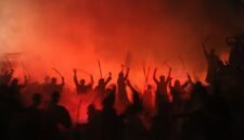 Langit yang sunyi. Serangan udara terhadap Iran memicu penutupan wilayah udara massal di Timur Tengah, menelantarkan ribuan penumpang dan memutus urat nadi penerbangan sipil antara Barat dan Timur. Dok; Istimewa.