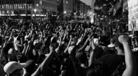 Ilustrasi, Pecahnya garis pertahanan dalam. Di tengah bombardir udara, Amerika Serikat dan Israel mulai menggerakkan kelompok militan Kurdi dan Baloch di perbatasan guna melumpuhkan kontrol militer Teheran dari wilayah darat. Dok: Istimewa.