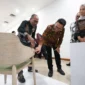 Menteri Perdagangan Budi Santoso menyerahkan penghargaan Good Design Indonesia 2025 di Auditorium Kemendag Jakarta. (Posnews/Ist)