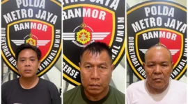 Komplotan penipuan dengan modus mengaku ditabrak. (Posnews/PMJ)