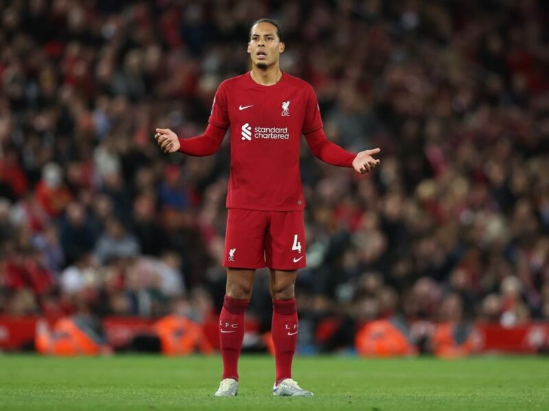 Belum cetak gol meski dibeli Rp2,3 triliun? Van Dijk minta Florian Wirtz tenang. Simak nasihat sang kapten untuk abaikan tekanan angka. Dok: Istimewa.