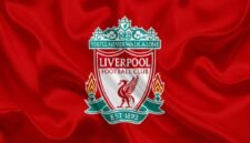 Pecahkan benteng Sunderland. Virgil van Dijk menjadi pembeda melalui gol tunggalnya, membawa Liverpool terus merangkak naik di klasemen Premier League di tengah guyuran hujan lebat. Dok: Istimewa.