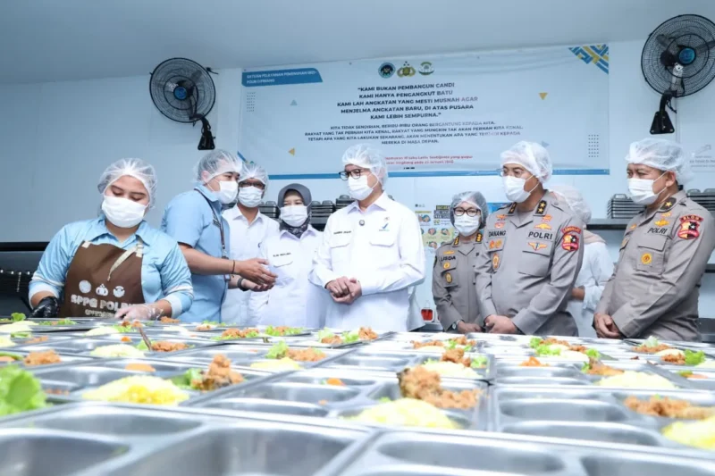 SPPG Polri Tuai Pujian BPOM, Keamanan Makanan Anak Melebihi Standar. (Posnews/Ist)
