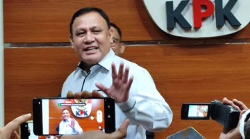 Eks Ketua Komisi Pemberantasan Korupsi (KPK), Firli Bahuri. (Posnews/Ist)