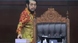Hakim Mahkamah Konstitusi (MK) Anwar Usman. (Posnews/Ist)