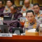 Kapolri Jenderal Listyo Sigit Prabowo menyampaikan sikap tegas menolak wacana Polri di bawah kementerian saat rapat kerja dengan Komisi III DPR RI di Gedung Parlemen, Senayan, Jakarta. (Posnews/Ist)