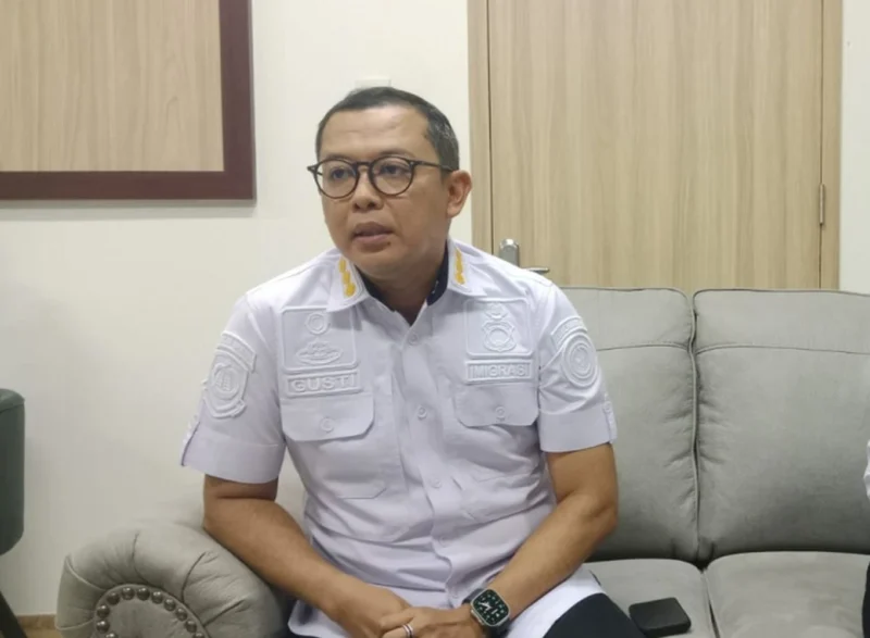 dan Penindakan Kantor Wilayah Direktorat Jenderal Imigrasi DKI Jakarta, I Gusti Bagus Ibrahim. (Posnews/Ist)