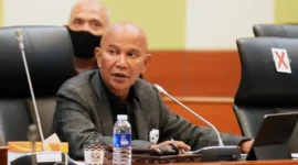 Ketua Banggar DPR RI Said Abdullah memberikan pernyataan soal pengunduran diri pimpinan OJK dan BEI di tengah sorotan tata kelola pasar modal. (Posnews/Ist)