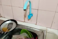 Layanan Buruk PDAM Tirta Bhagasasi, Warga Tarumajaya Angkat Suara air PAM mati sudah dua hari. (Posnews)
