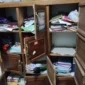 Kondisi ruang guru SDN 03 Jaya Bakti Cabangbungin Bekasi usai dibobol maling pada Senin dini hari. (Posnews/Ihsan)
