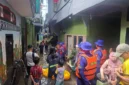 Genangan banjir setinggi 30-80 cm merendam permukiman warga di Jakarta Timur akibat hujan deras dan luapan Kali Cipinang, Minggu 22 Maret 2026. Dok: Posnews/Ist