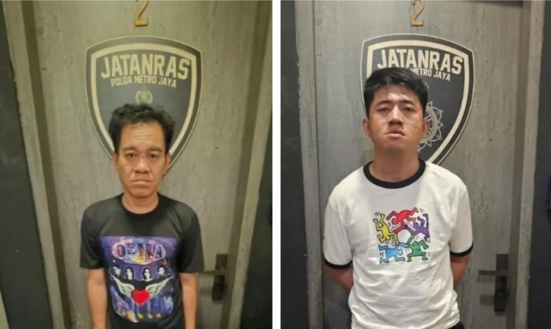 Polisi mengamankan dua pelaku curanmor yang melepaskan tembakan di Palmerah, Jakarta Barat. (Posnews/Ist)
