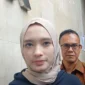 Selebgram Inara Rusli saat memberikan keterangan terkait pencabutan laporan dugaan penipuan di Polda Metro Jaya.. (Posnews/Ist)