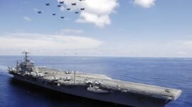 Puncak ketegangan militer. Amerika Serikat mengerahkan kapal induk terbesarnya ke dekat perairan Iran saat kedua pihak bersiap melakukan perundingan nuklir krusial di Jenewa pekan ini. Dok: Wikipedia.