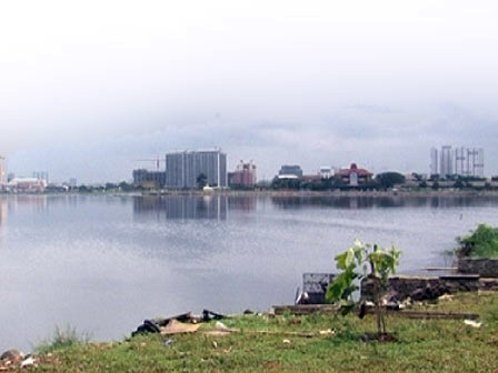 Ilustrasi, Hujan deras di Jakarta, Waduk Pluit naik ke status Siaga II. (Posnews/Kominfo)