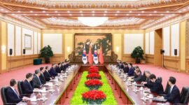 Presiden Tiongkok Xi Jinping adakan dialog dengan Lee Jae Myung, Presiden Korea Selatan, di Beijing pada 5 Januari 2026. Dok: Xinhua.
