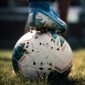 Ilustrasi, Dari lembah terpencil di Ethiopia hingga jalanan berdebu Kairo, sepak bola adalah bahasa universal. Namun di Mesir, olahraga ini berubah dari pelarian rakyat menjadi medan pertempuran politik berdarah. Dok: Istimewa.