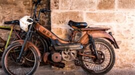 Ilustrasi, Henry Ford memangkas waktu produksi dari 12 jam menjadi 90 menit. Inilah kisah perjalanan panjang mobil mengubah wajah dunia. Dok: Istimewa.