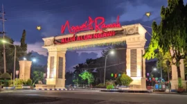 Lupakan sejenak hiruk-pikuk kota besar. Dari benteng megah ala Eropa hingga kesejukan lereng Gunung Lawu, Ngawi menyimpan pesona yang siap membiusmu. Dok: Istimewa.