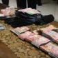 Petugas Polres Metro Bekasi mengamankan pengedar obat keras beserta barang bukti Tramadol dan Hexymer saat operasi senyap di Kampung Kavling. (Posnews/Ist)