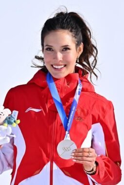 Gu Ailing dan Liu Mengting Melaju ke Final Big Air Olimpiade 2026