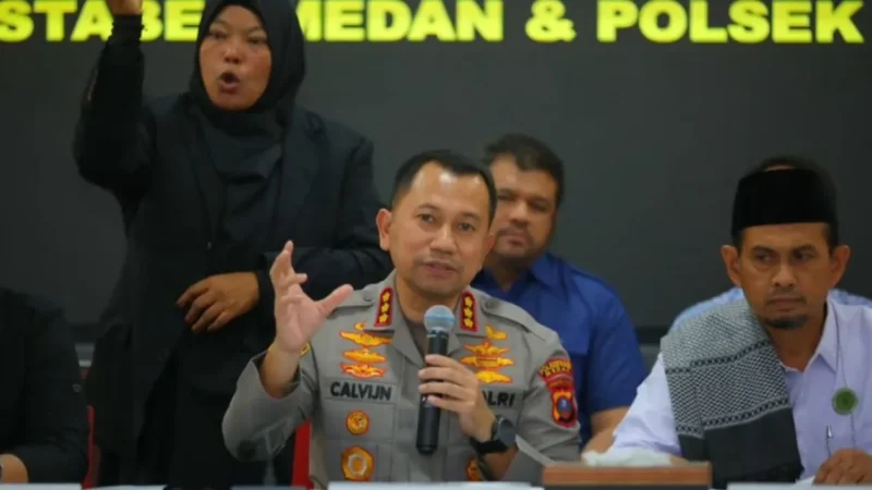 Kapolrestabes Medan Kombes Jean Calvijn Simanjuntak. Jaringan Narkoba Lintas Sumatera Terbongkar, Perempuan Pengendali Masih Diburu. (Posnews/Ist)