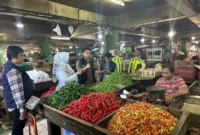 Jelang Hari Raya, Polda Metro Jaya Pantau Harga Beras hingga Cabai. (Posnews/Ist)