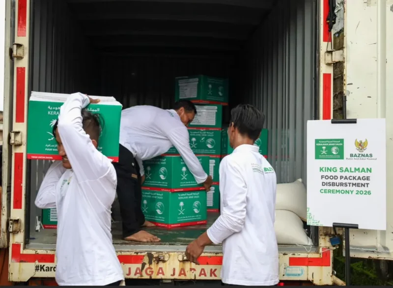 KSrelief dan BAZNAS Distribusikan Bantuan Raja Salman ke Tiga Provinsi untuk Warga Prasejahtera Indonesia. (Posnews/Ist)